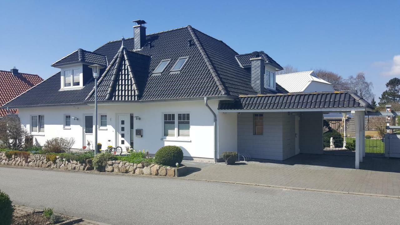 Ferienwohnung Seeblick Gluecksburg Exterior photo